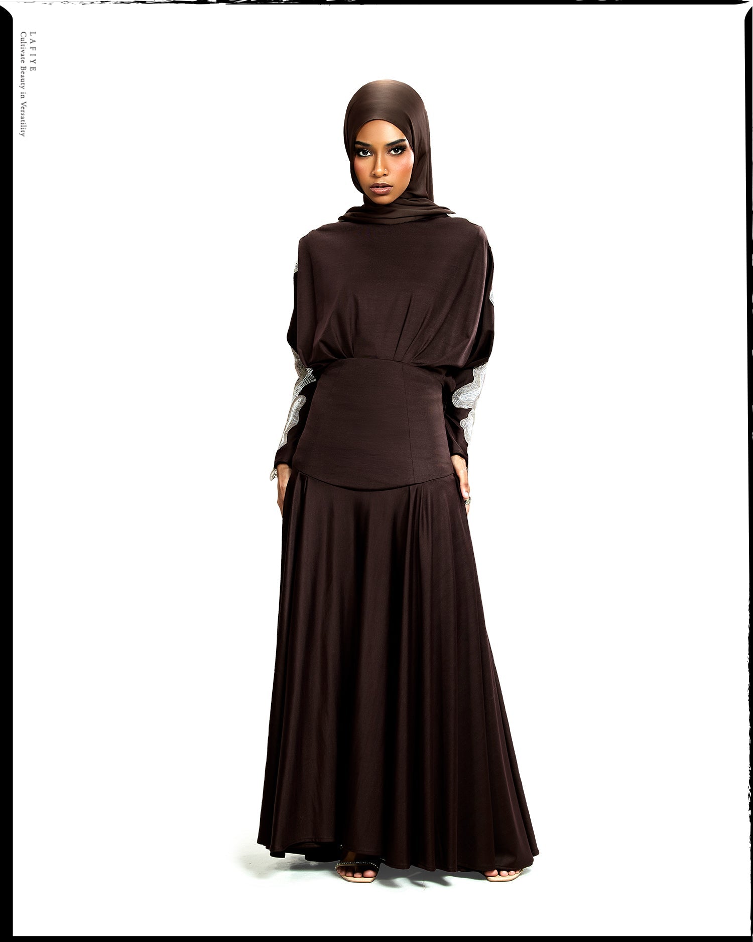 Sorel Hourglass Dress in Quill