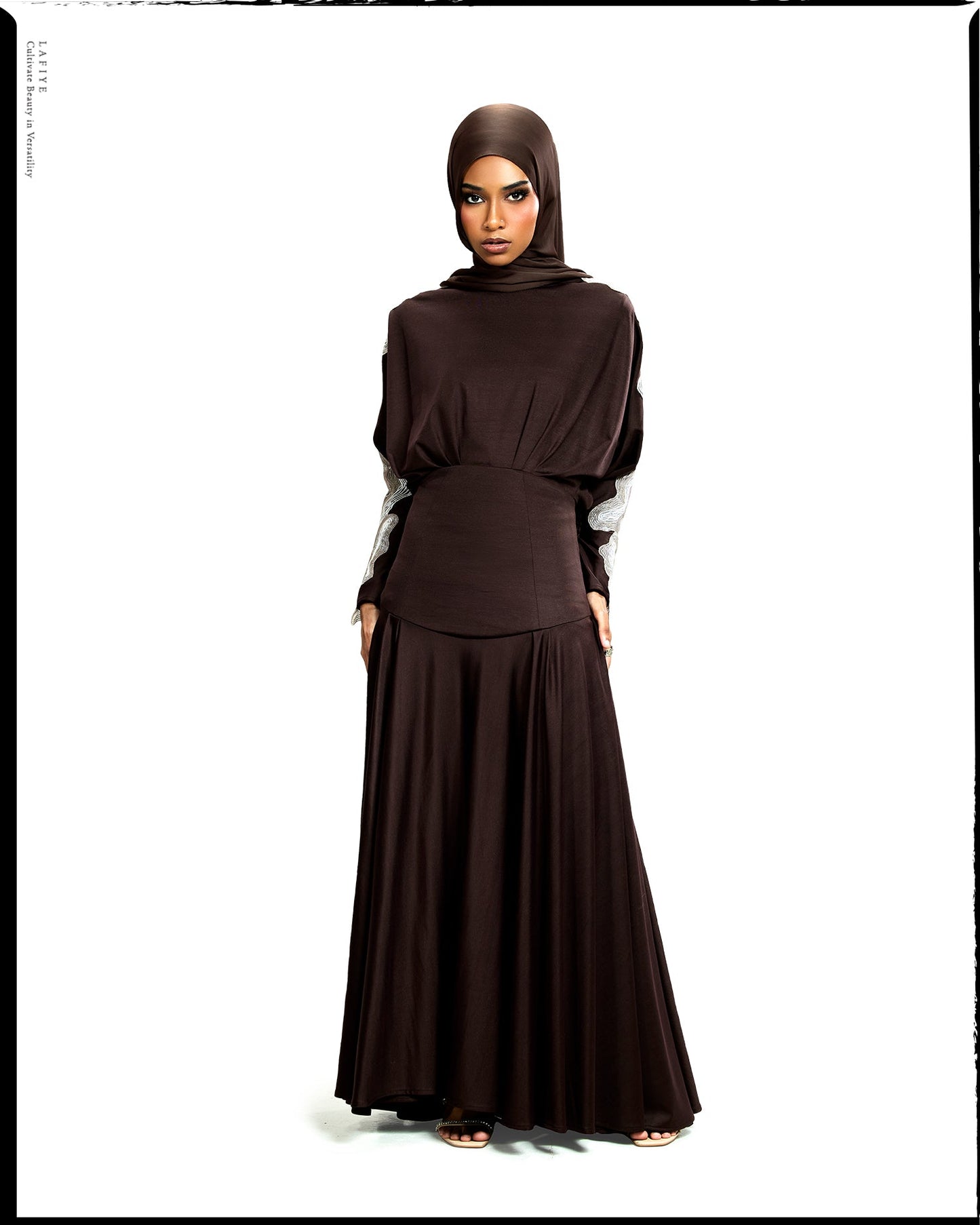 Sorel Hourglass Dress in Quill