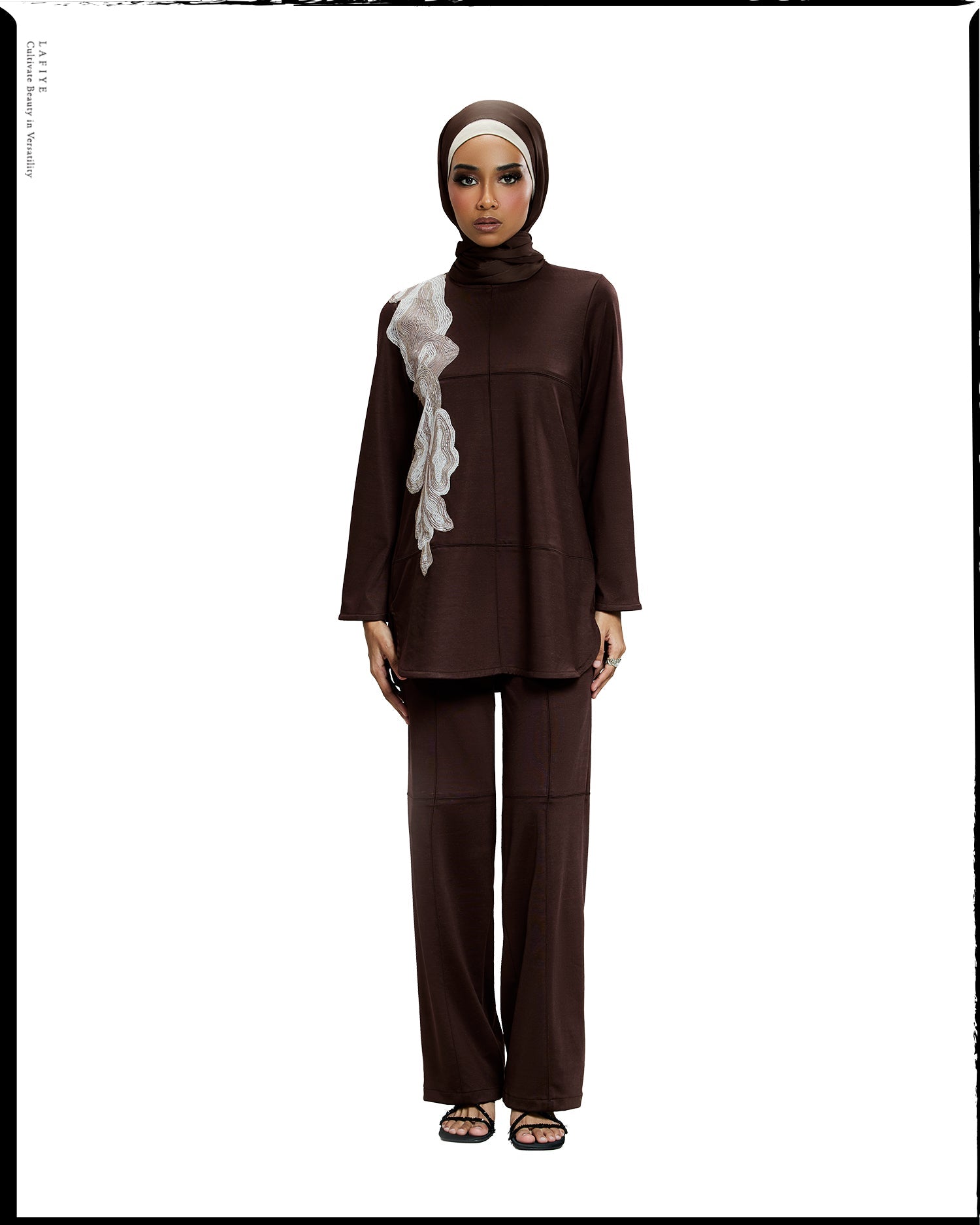 Rho Patched Loose Trousers in Quill