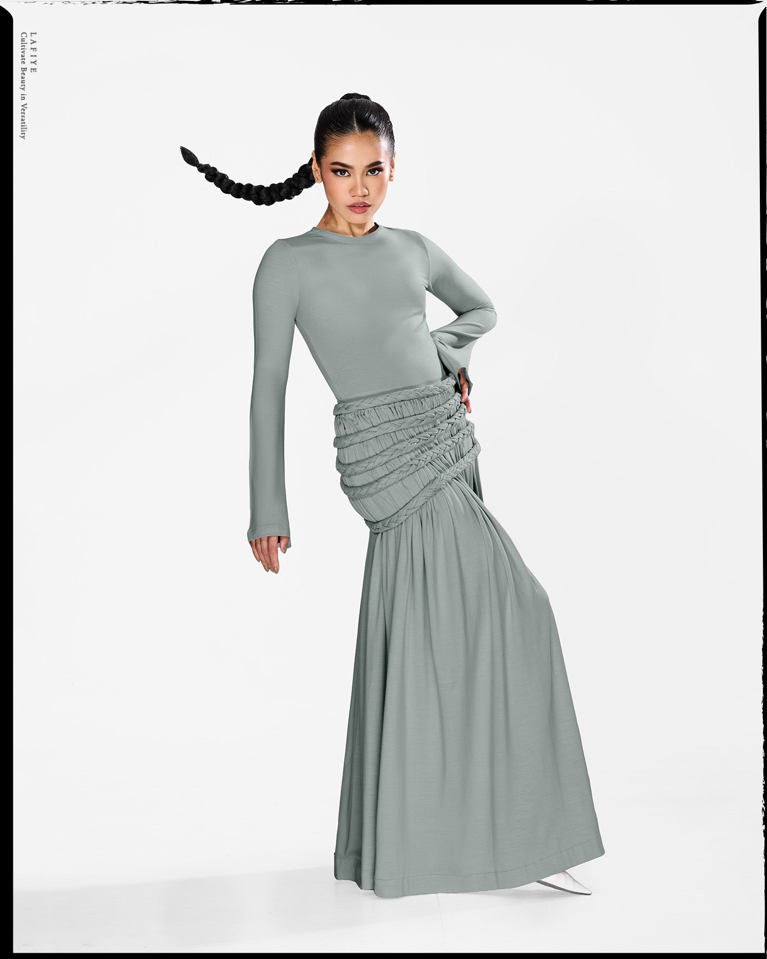 Ode Covet Skirt in Clover