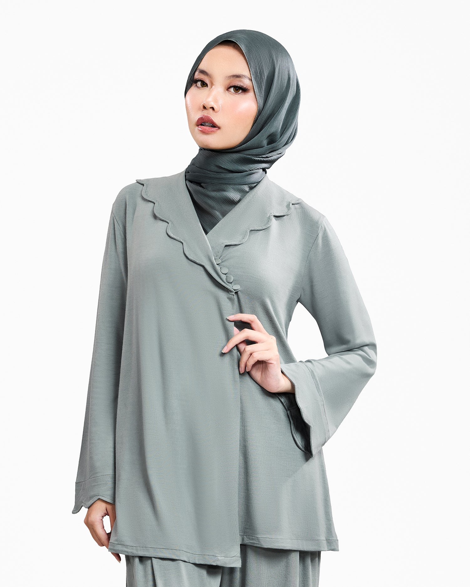 Ode Evening Set in Clover