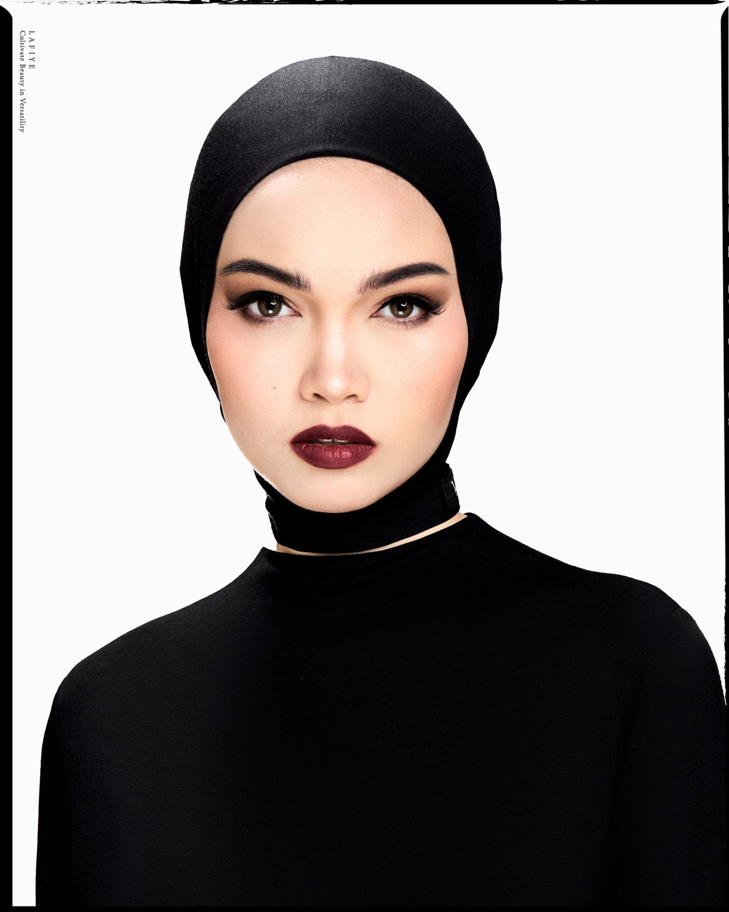 EcoSoft Tight Coverage Underscarf in Deep