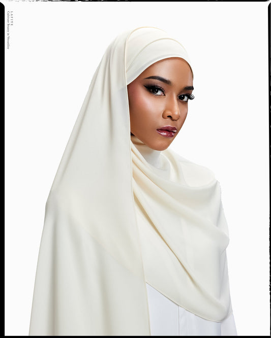 Sav Long Scarf in Eartha