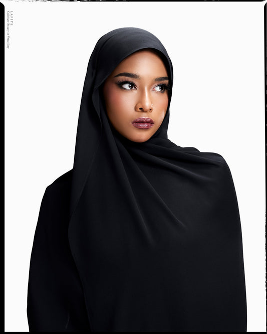 Sav Long Scarf in Raven