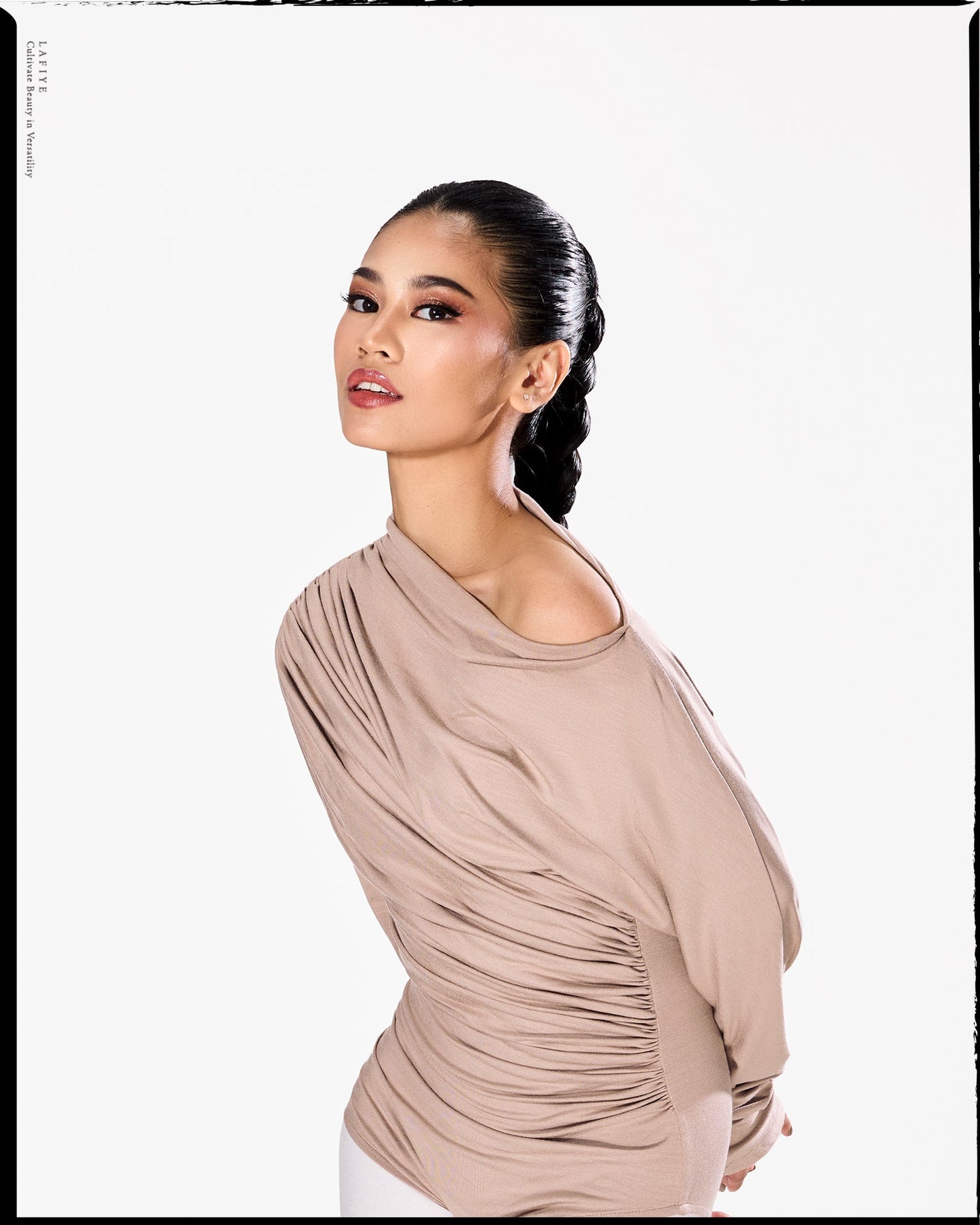 Ode Covet Suit in Maple