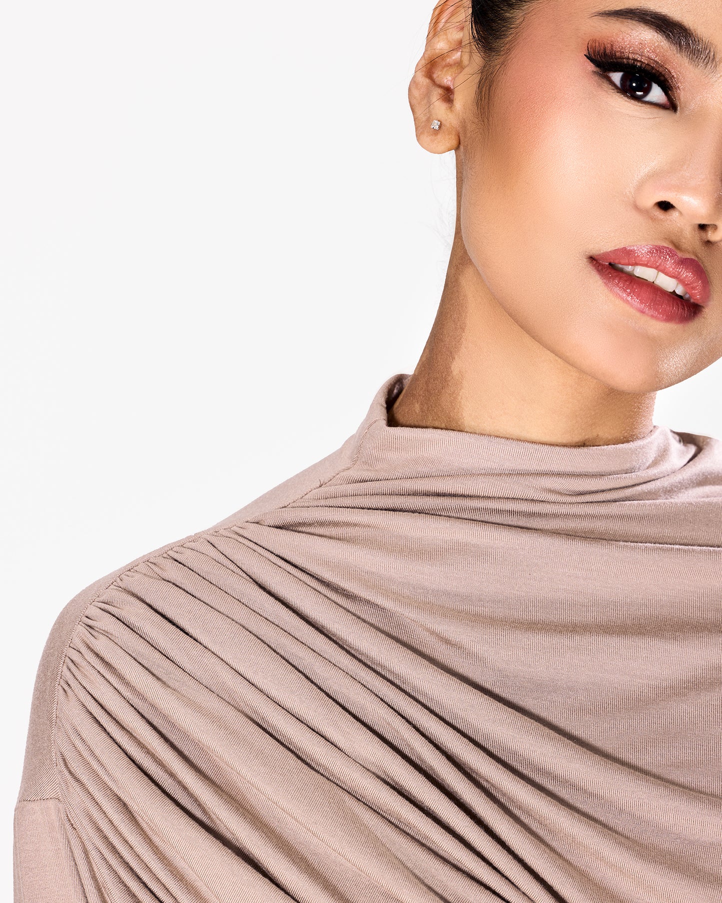 Ode Covet Suit in Maple