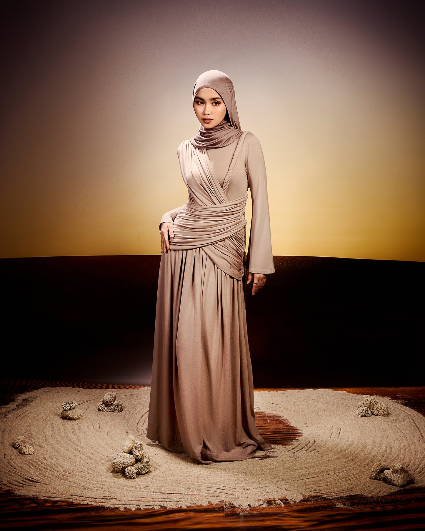 Ode Covet Gown in Maple