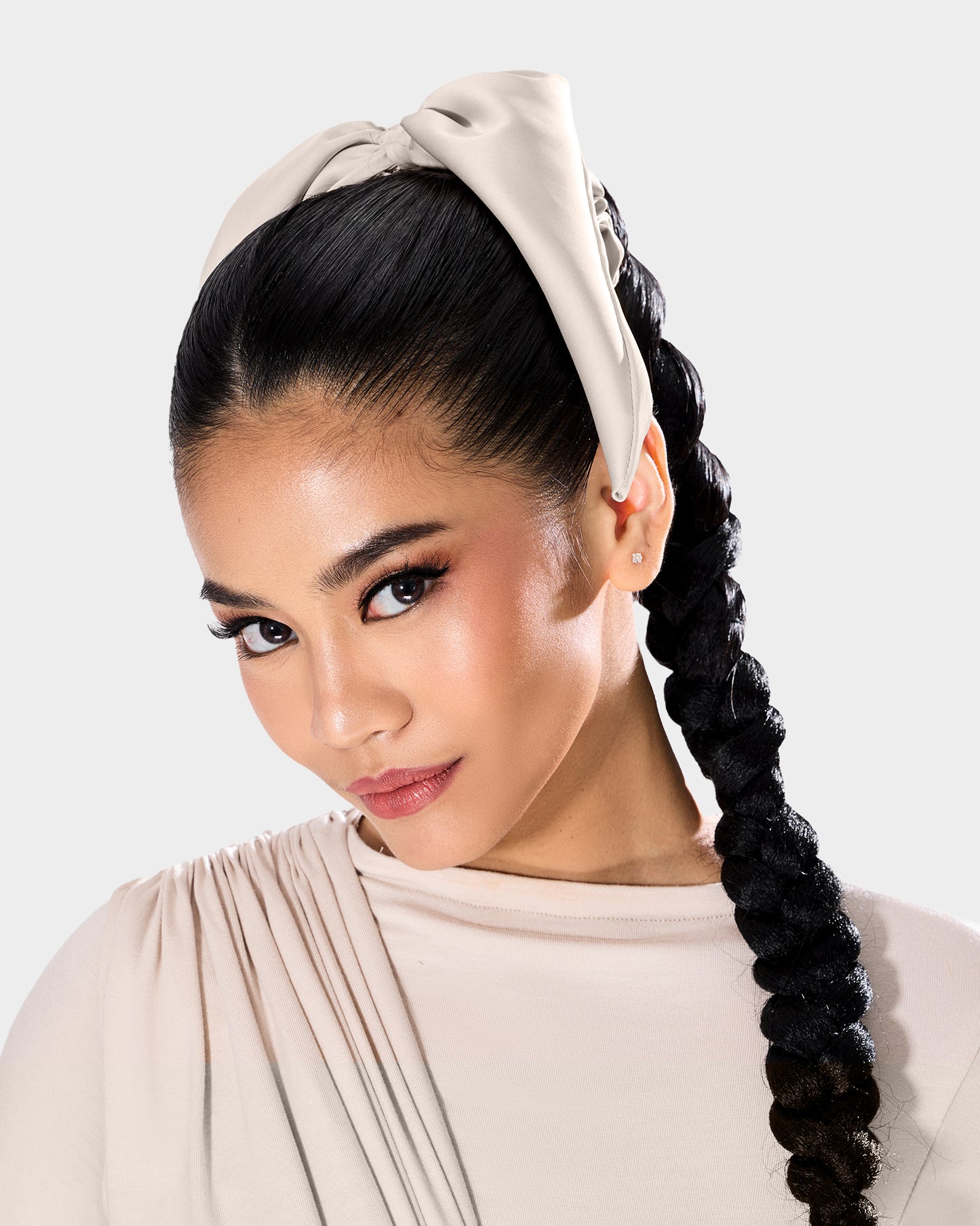 Silk BowBell Hairtie in Sandglow