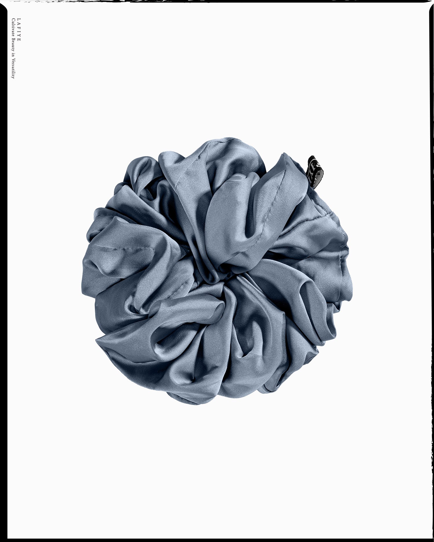 Silk Scrunchie in Frostine