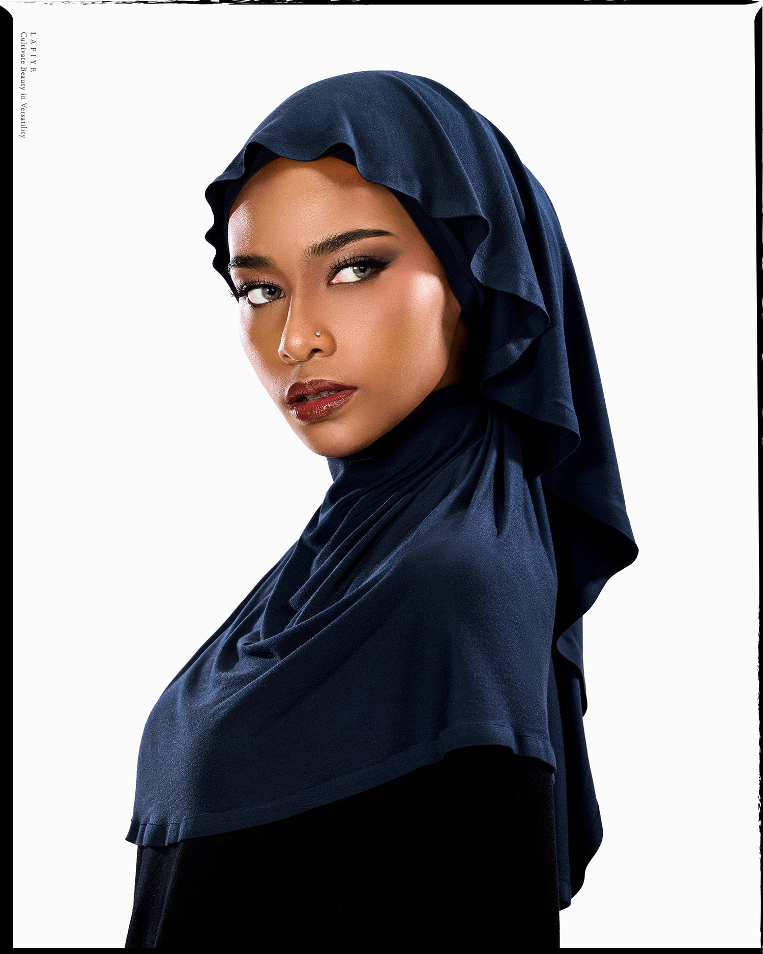 Vel Sens Scarf in Navy – Lafiye