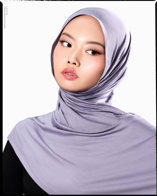 Skiv Rou Scarf in Eunica