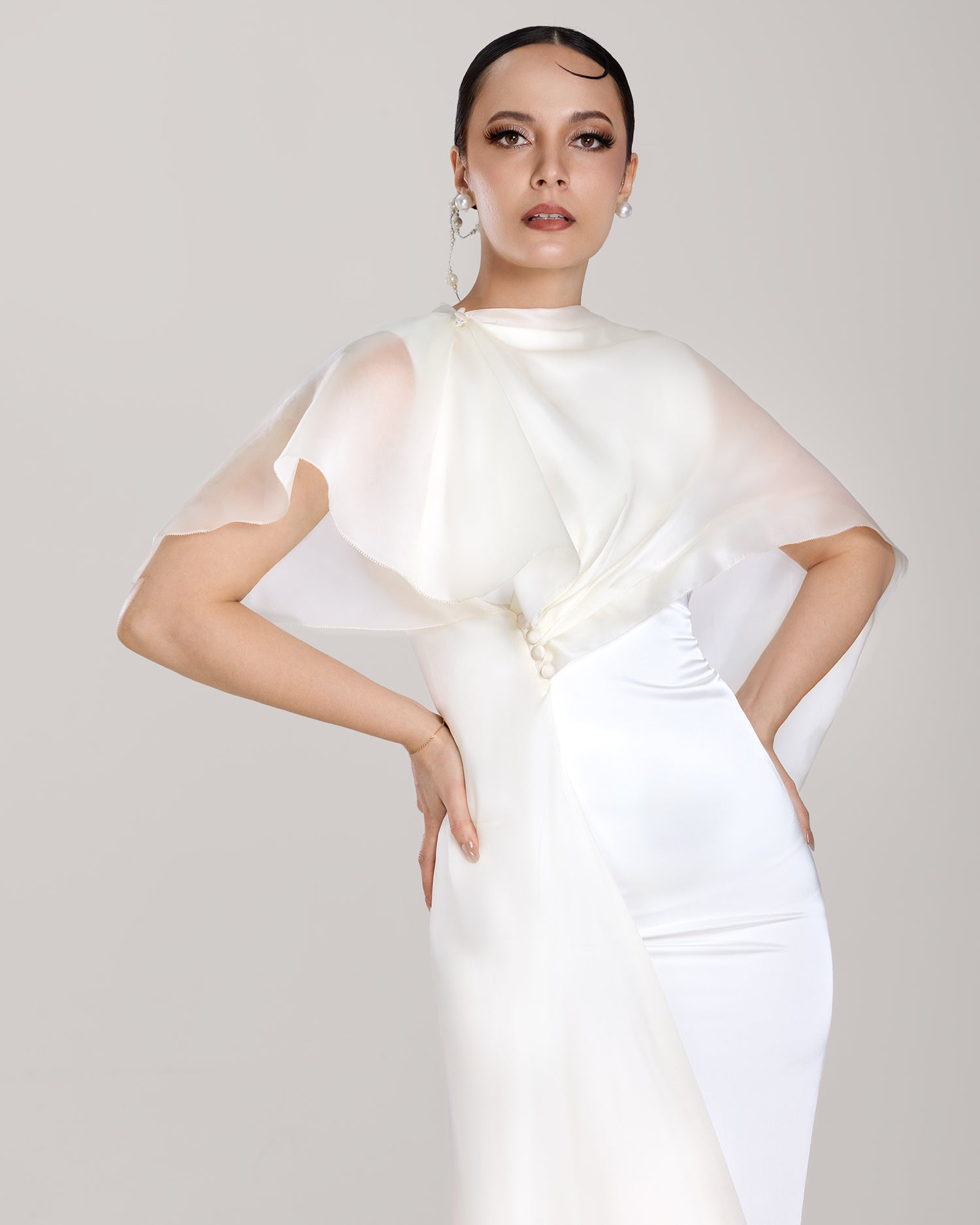 Embellished Nue Embroidery Organza Silk Dress Train