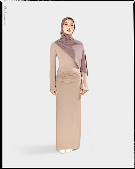 Ode Sculpting Folded Skirt in Maple