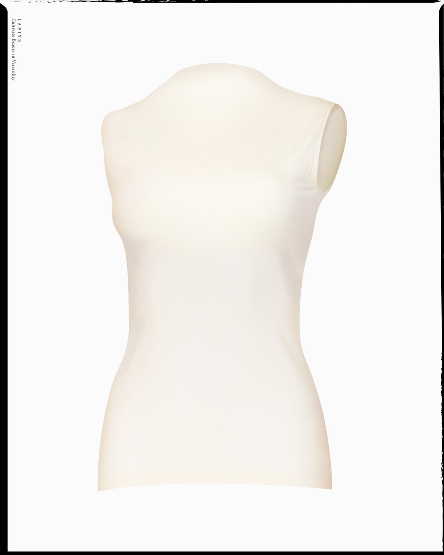 Skiv Sleeveless in Cream