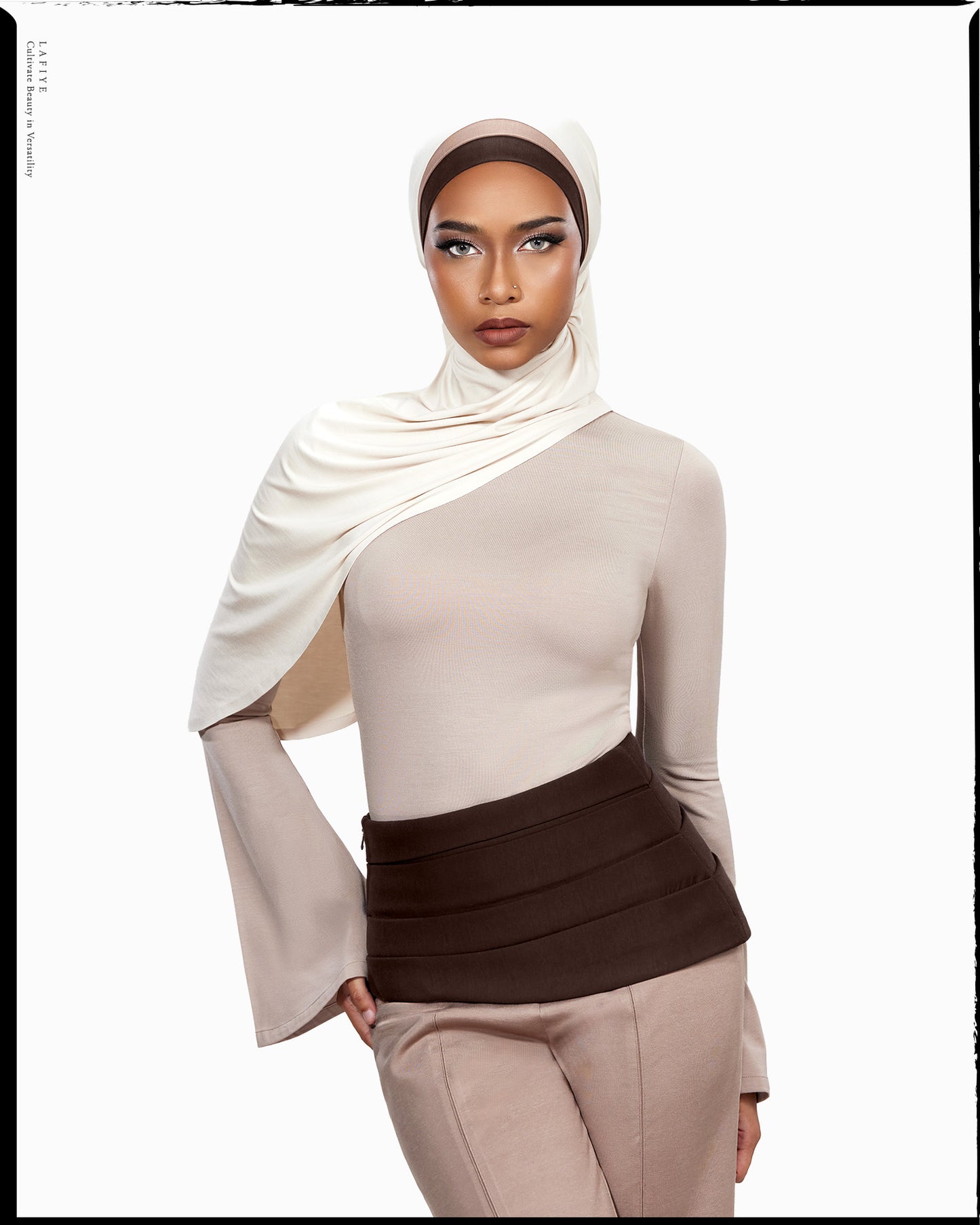 AirSens Asymmetrical Waspie in Deep Brown