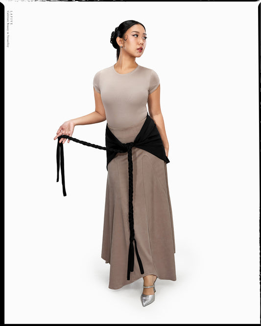 AirSens Long Braiden Shawl in Black
