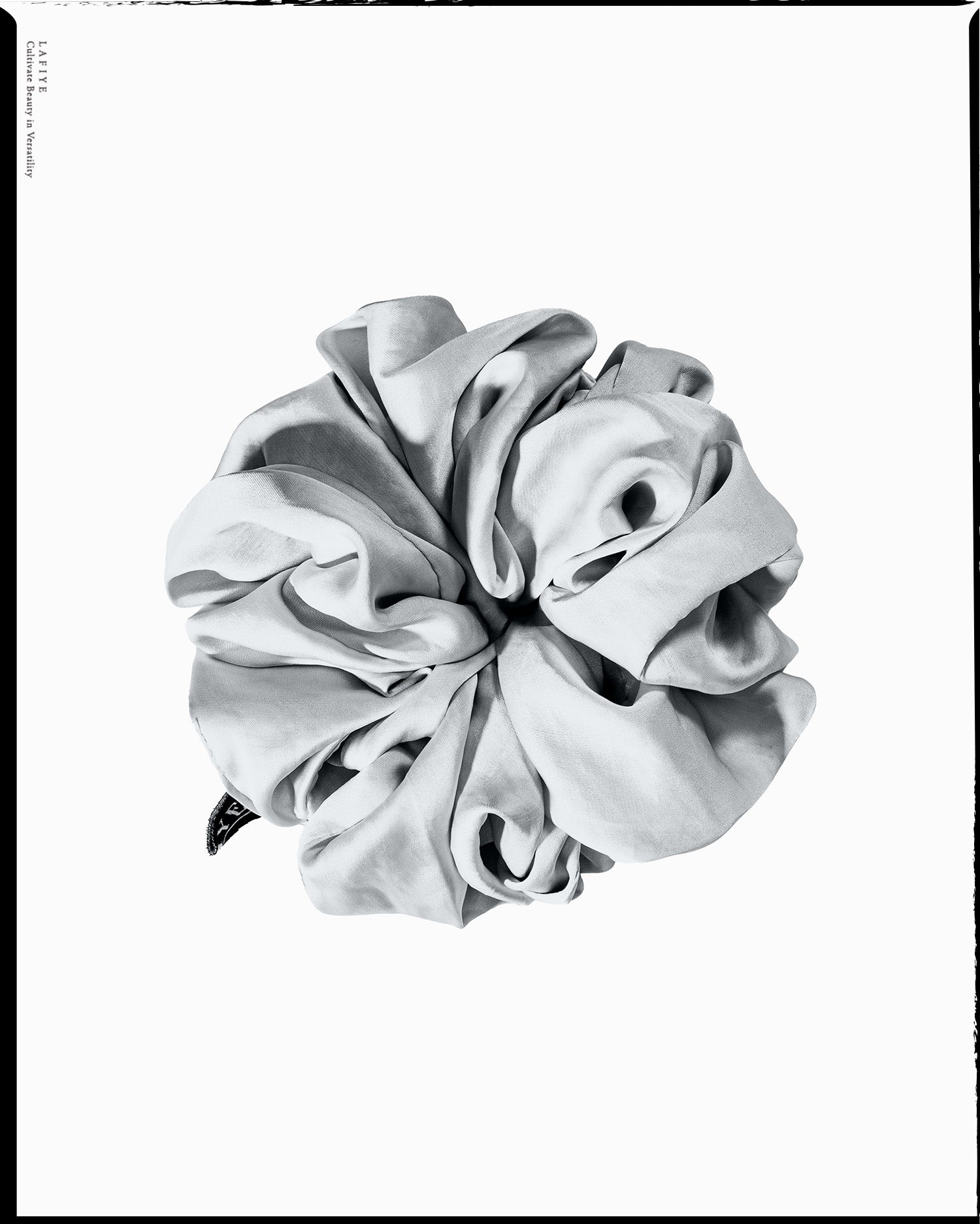 Silk Scrunchie in Cavenite