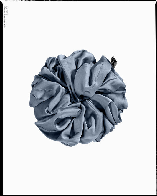 Silk Scrunchie in Frostine