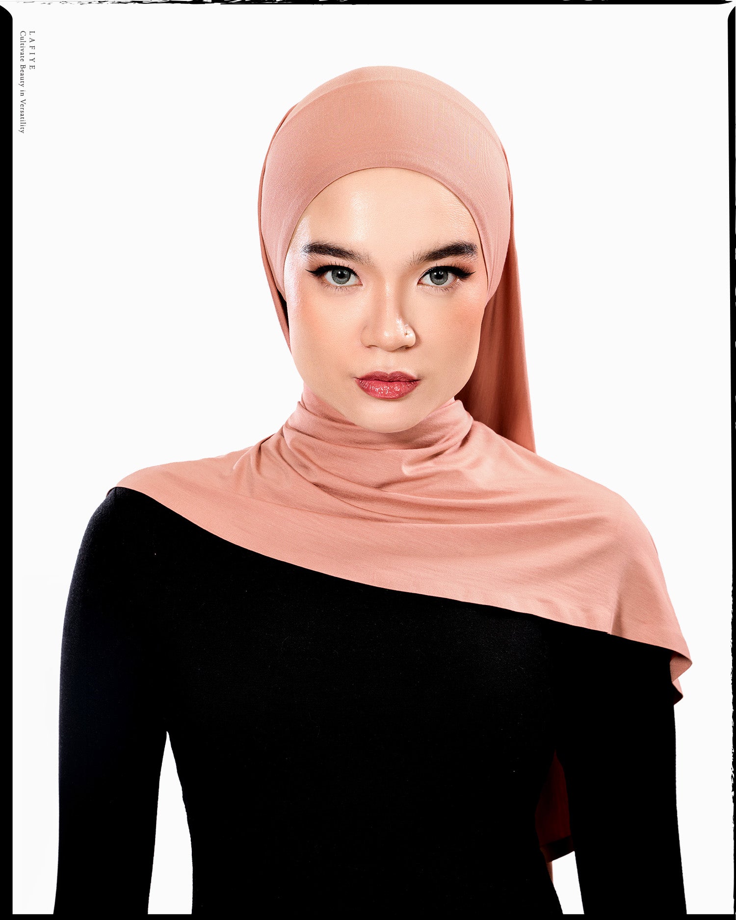 Vel Sens Scarf in Coral